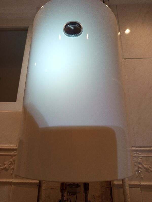 Bojler Chaffoteaux CHX 80 V R 2K EU2 – izgled modela