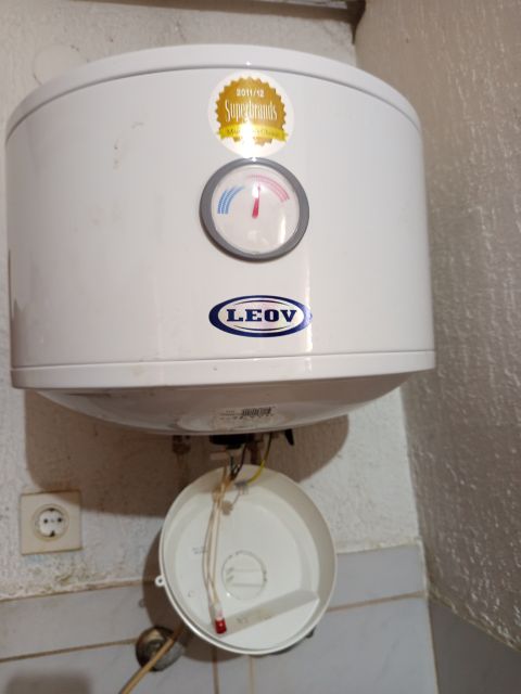 Bojler Leov AD-30V-Vertikalni reg – izgled modela